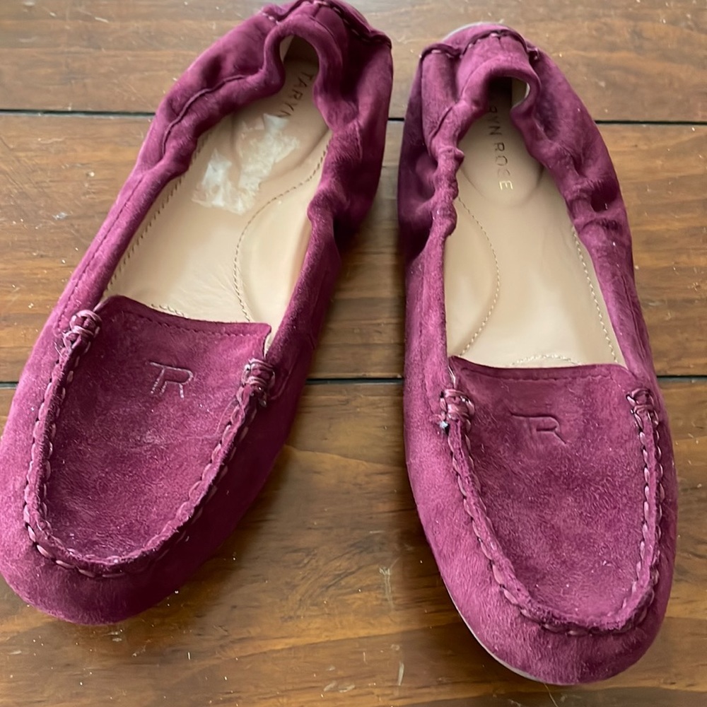 Taryn Rose suede loafers (sz 7.5)